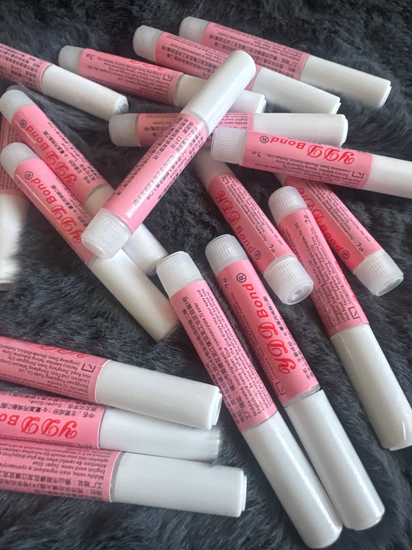 Nail glue