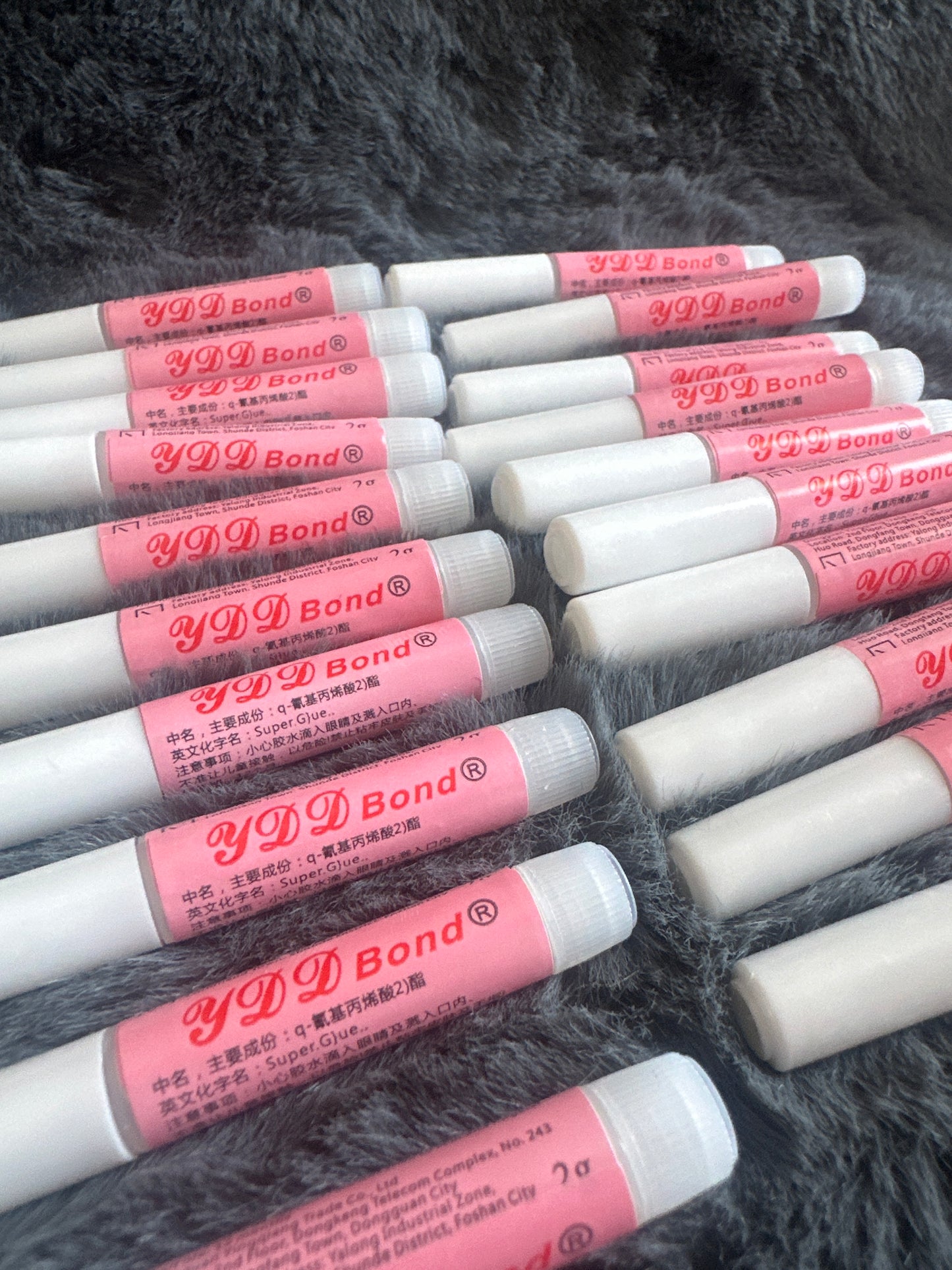 Nail glue