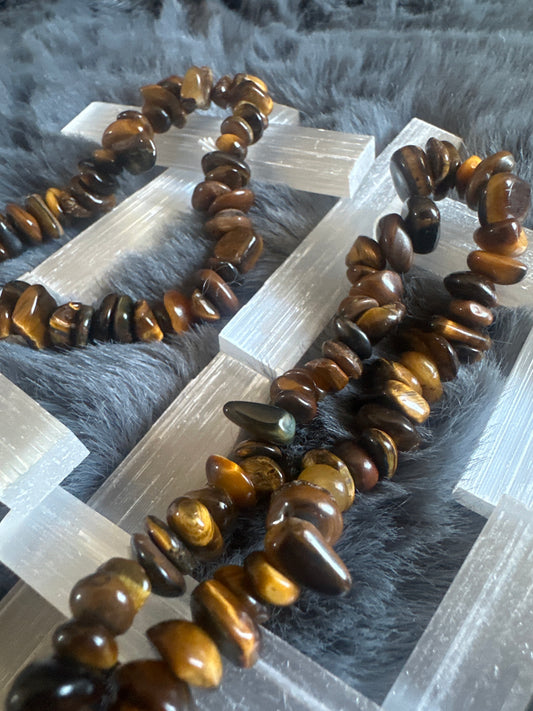 Tigers eye chip bracelet